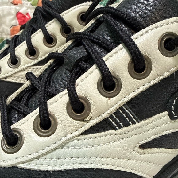 Vintage Nine West Chunky 90s Y2K Lace-up Sneaker Boots Size 6.5 - Picture 11 of 12